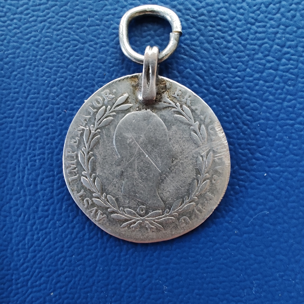 ANTIQUE COIN PENDANT, 1830 - Picture 2 of 3